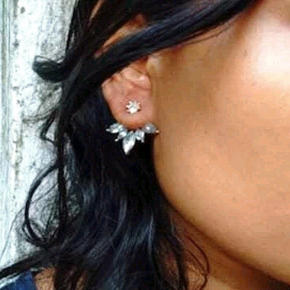 Rhinestone clear elegant small swing jacket dainty studs earrings 2/$30 - Picture 6 of 9